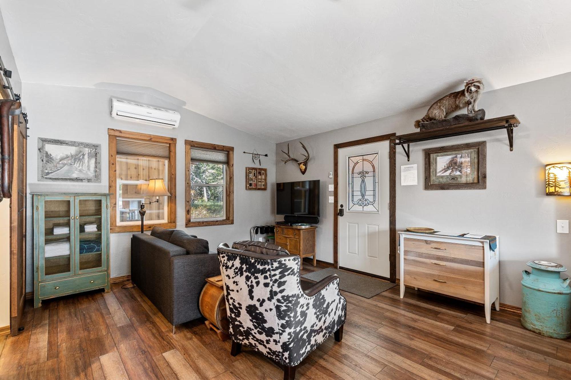 Fort Williamson Glacier Vacation Rentals コロンビア・フォールズ エクステリア 写真
