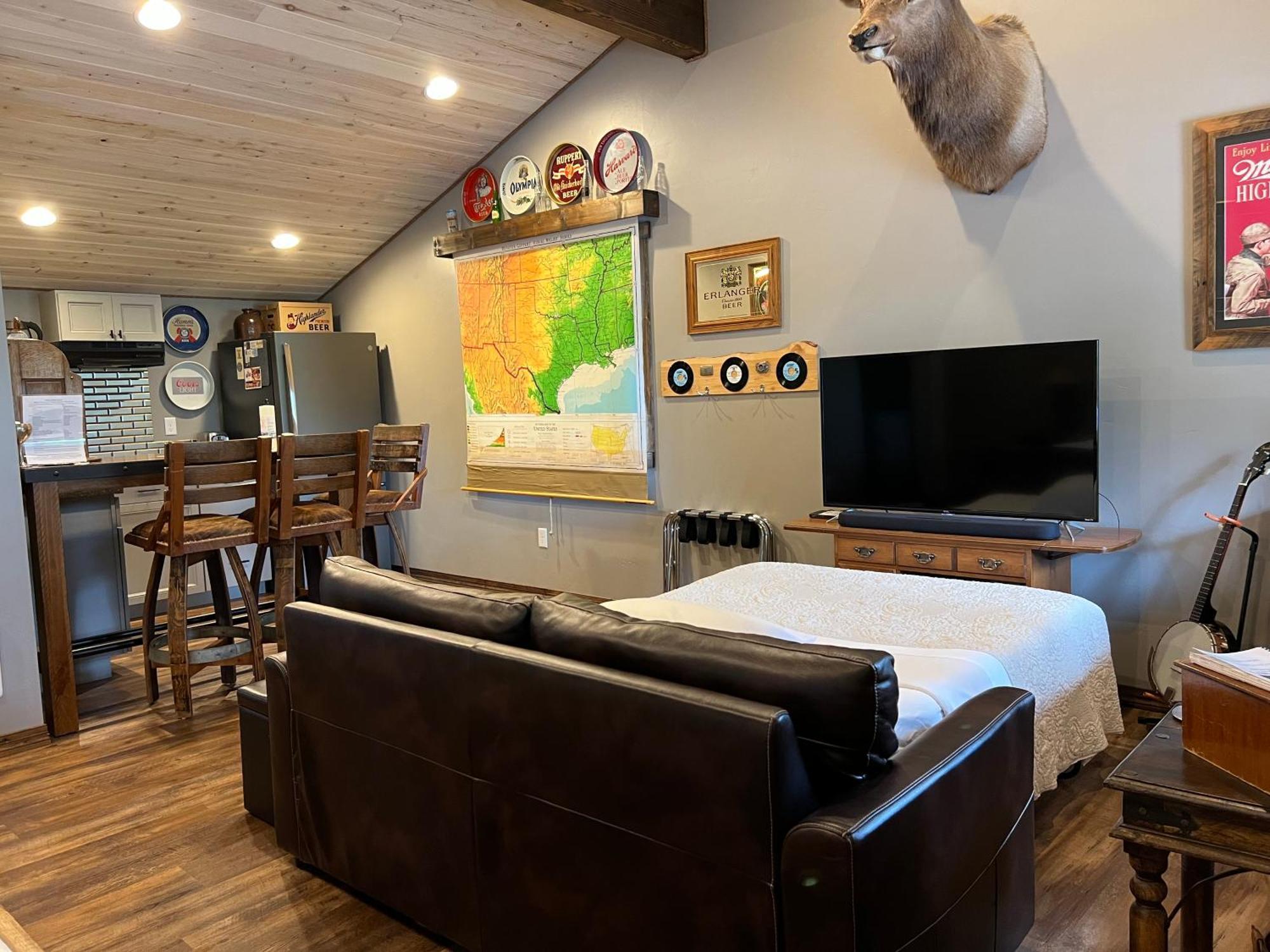 Fort Williamson Glacier Vacation Rentals コロンビア・フォールズ エクステリア 写真